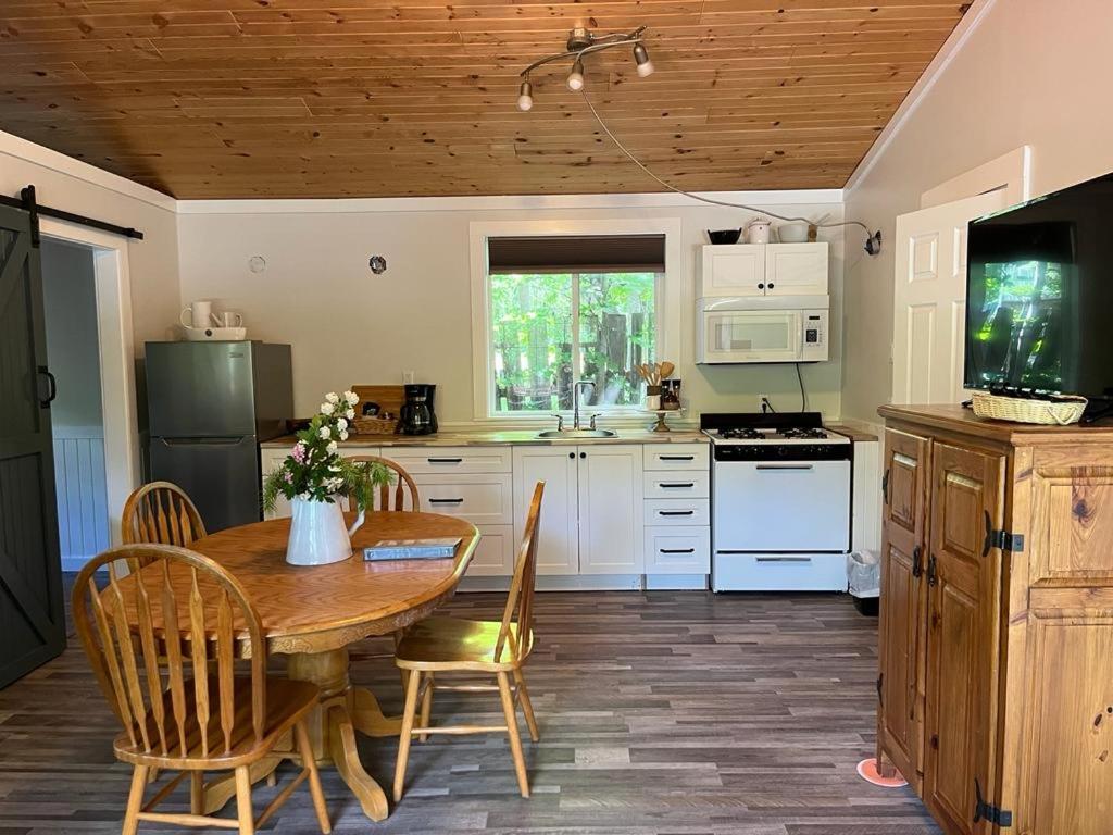 Barefoot Villas And Retreat Christina Exterior foto